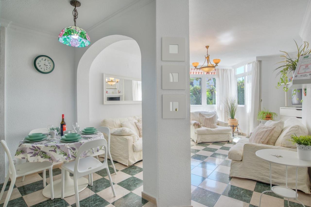 Apartamento De Sue - Parking Incluido! Torremolinos Eksteriør bilde